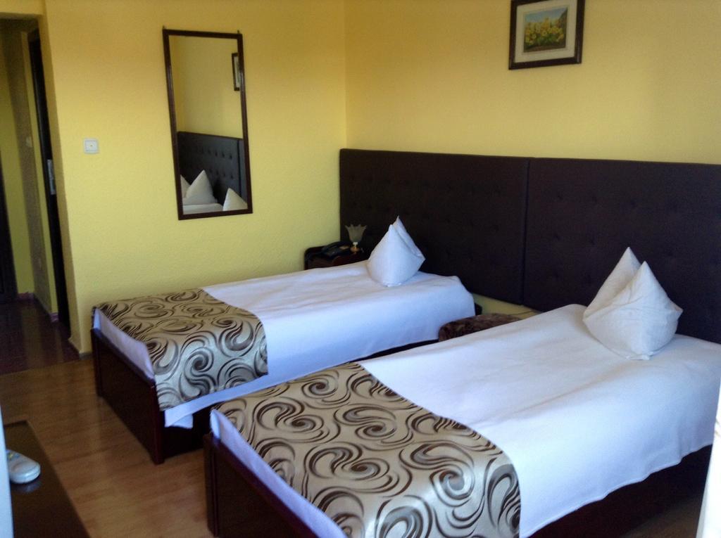 Motel Perla Sigheteana Sighetu Marmatiei Ruang foto