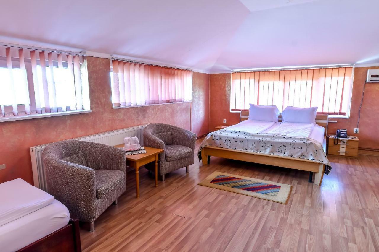 Motel Perla Sigheteana Sighetu Marmatiei Bagian luar foto